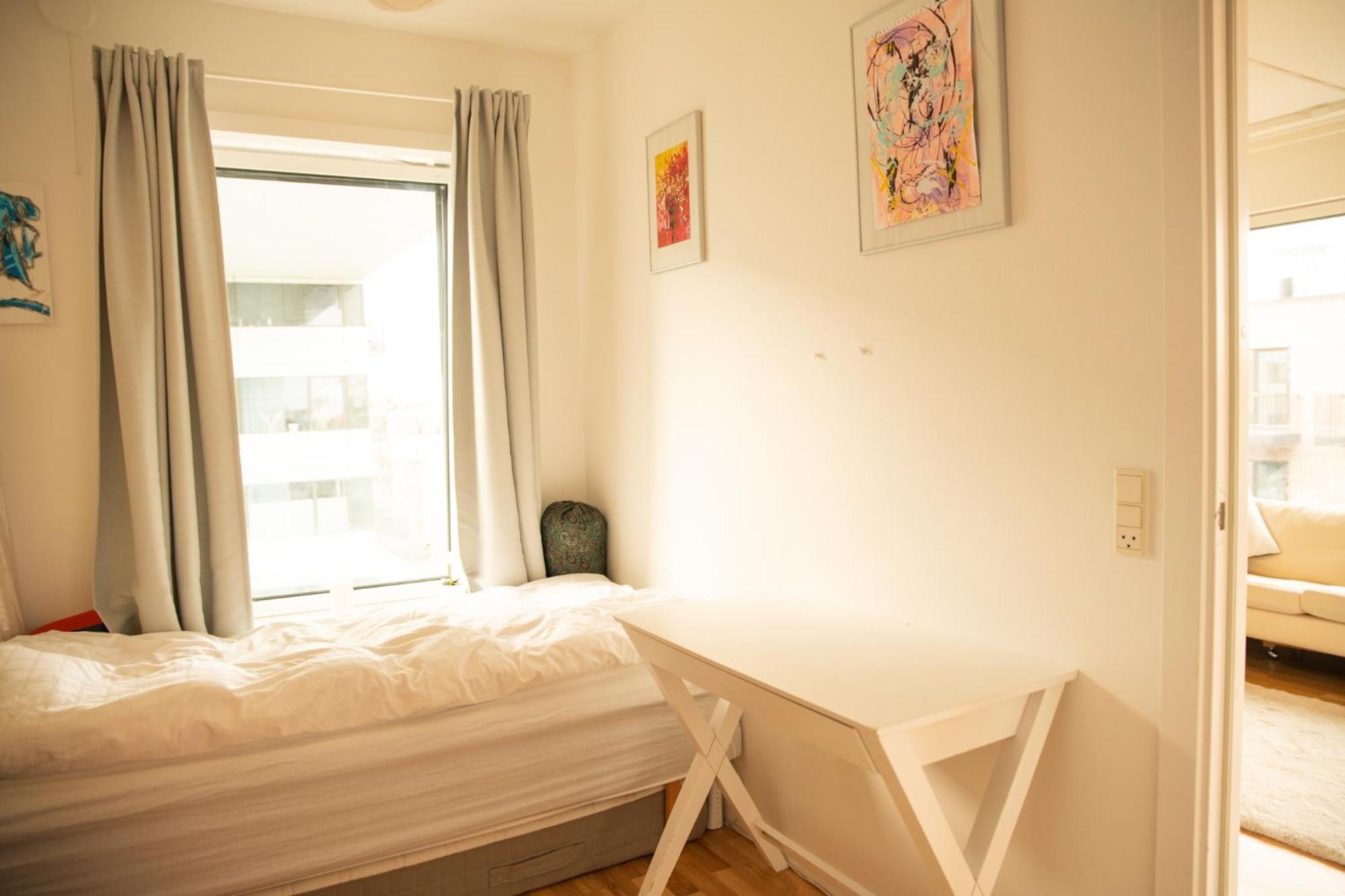 Quiet 3br 15min From Metro/city København